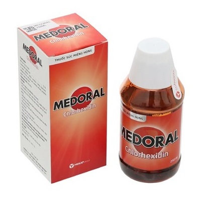 Nước súc miệng Medoral